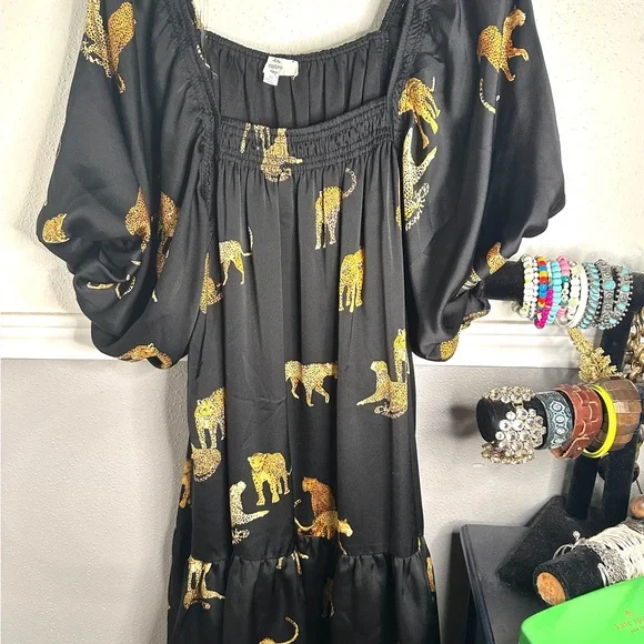 Entro Black Dress with Gold leopards - Picture 3 of 5